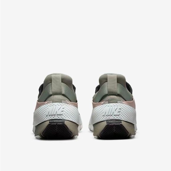 Nike Go FlyEase Light Army M 7.5/ W 9 🌟NEW🌟 - Picture 8 of 8